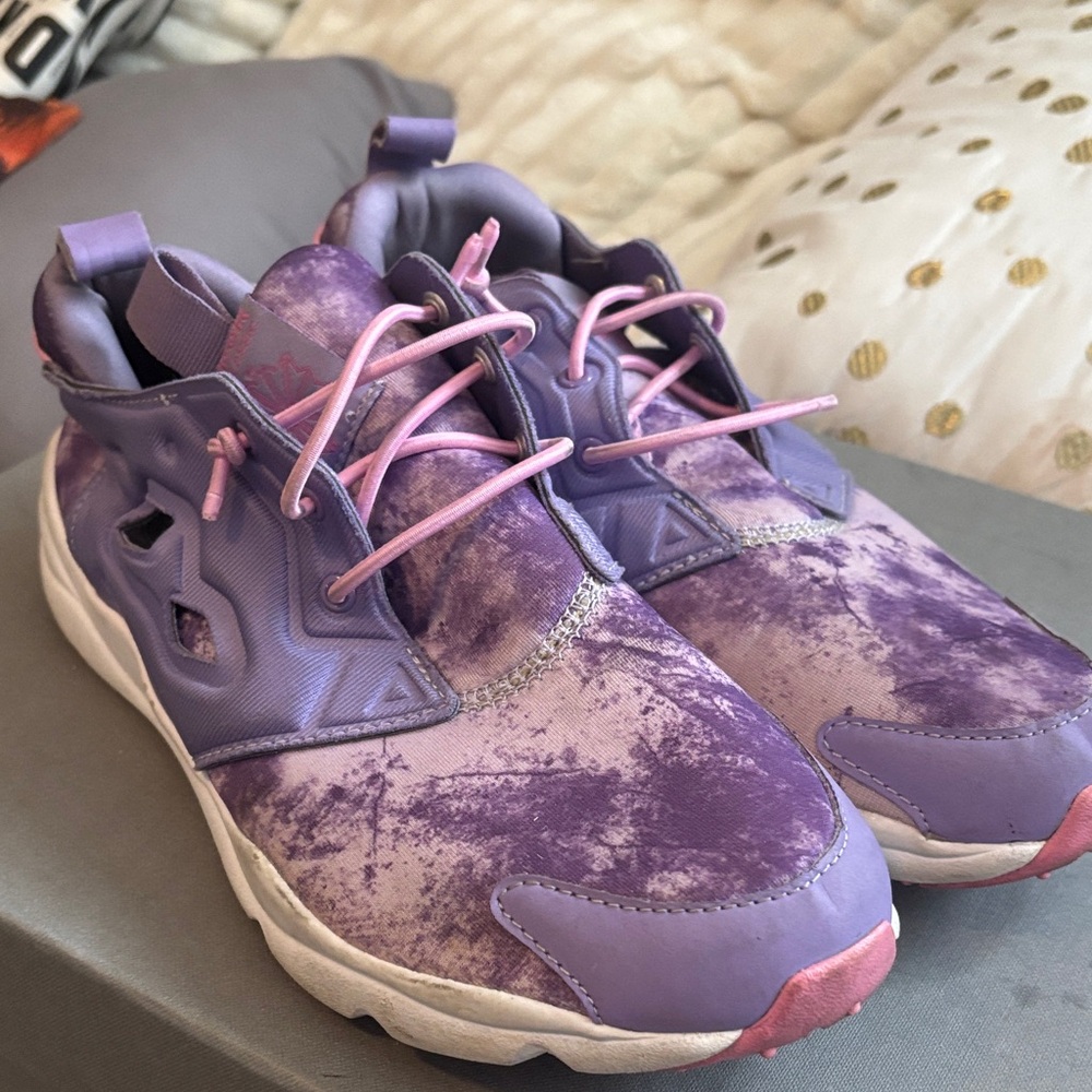 Reebok Purple and Pink Women's Athletic Sneakers